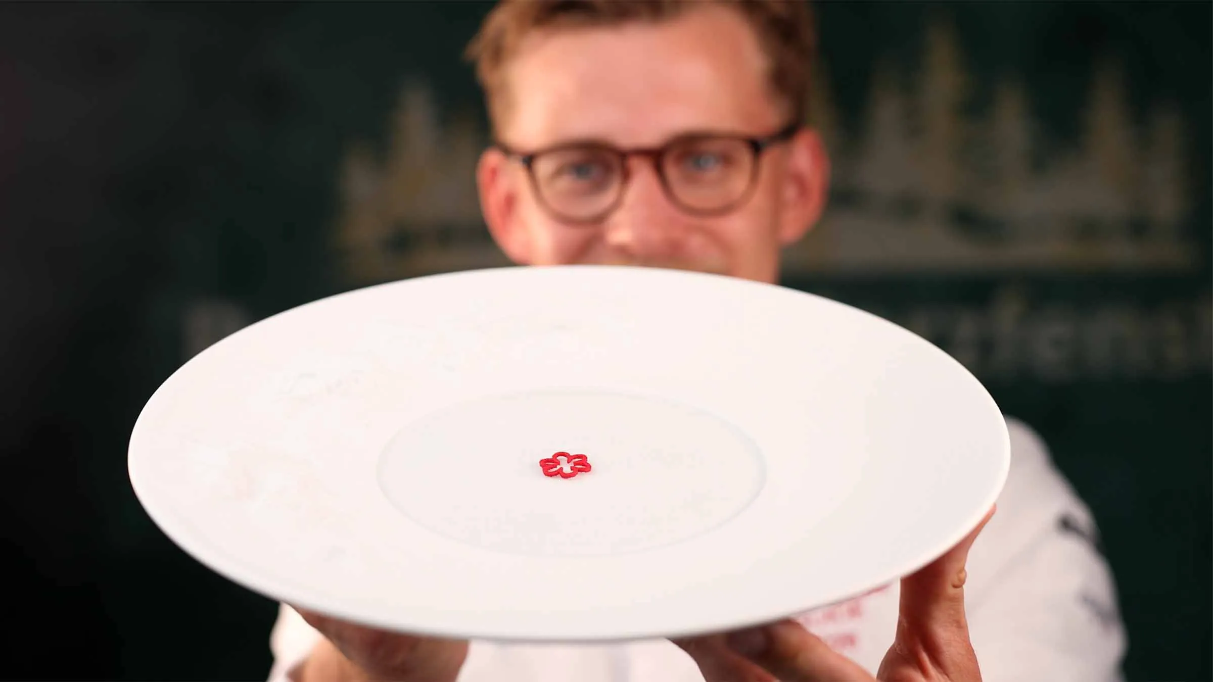 Porträt von Küchenchef Johannes Steingrüber im Restaurant Harzfenster